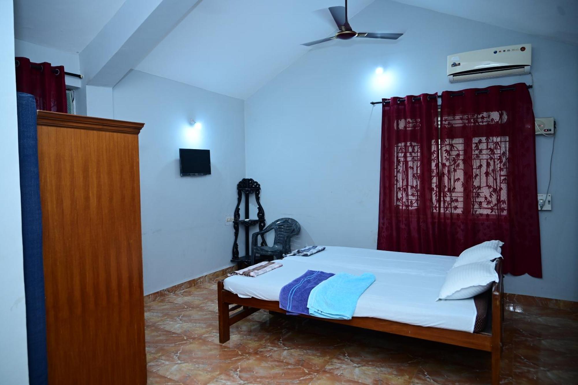 Clinton Guest House Colva Exterior photo